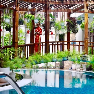 Long Life Riverside *** Hoi An